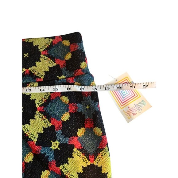 LuLaRoe Cassie Women's A-Line Green & Black Skirt - Picture 5 of 6